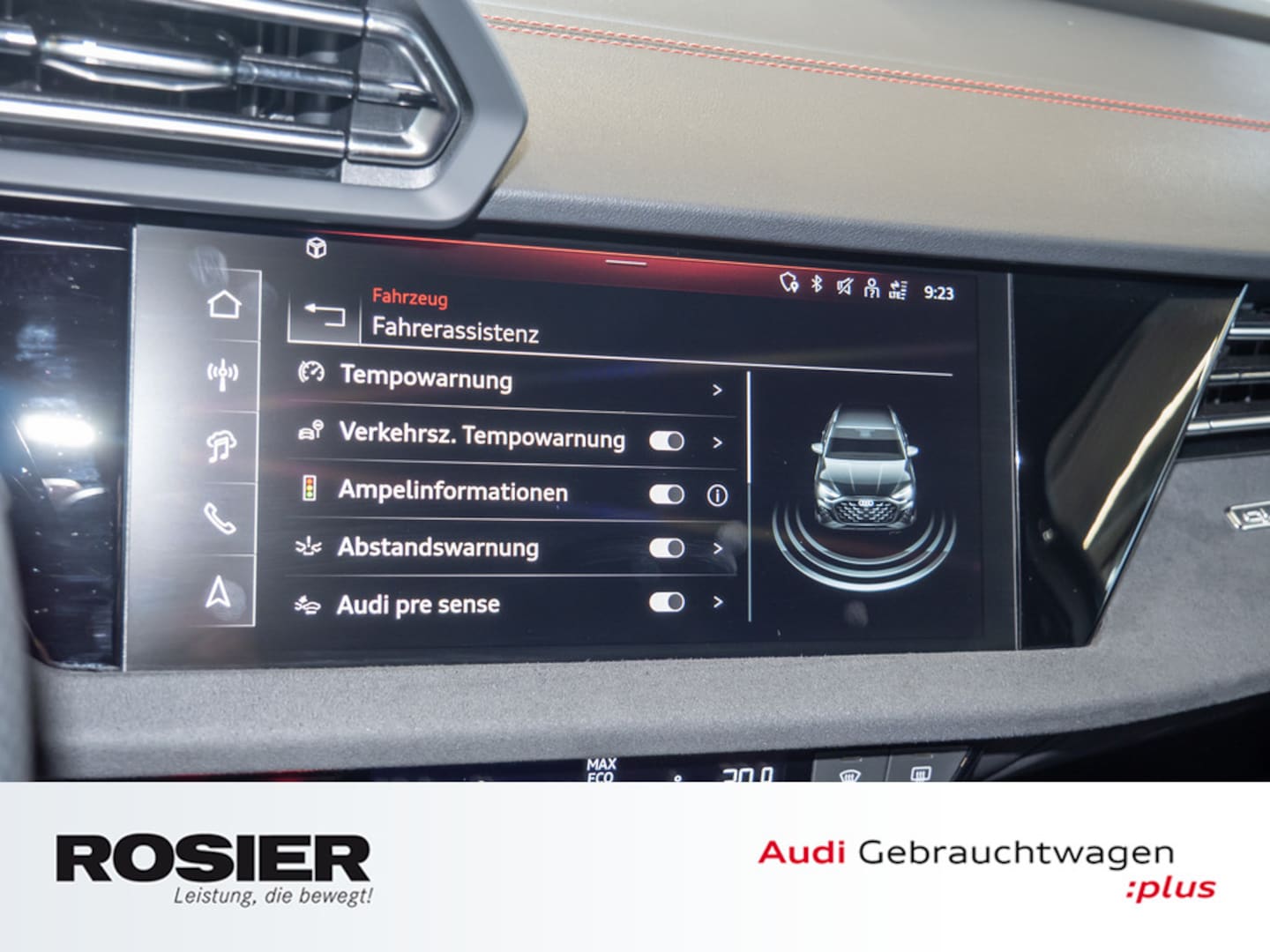 Bild über Audi S3 Sportback TFSI quattro S tronic - für weitere Informationen kontaktieren Sie den Audi Partner