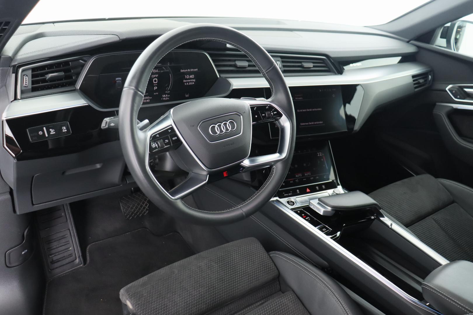 Image about Audi e-tron Sportback Attraction S line 50 quattro 230,00 kW