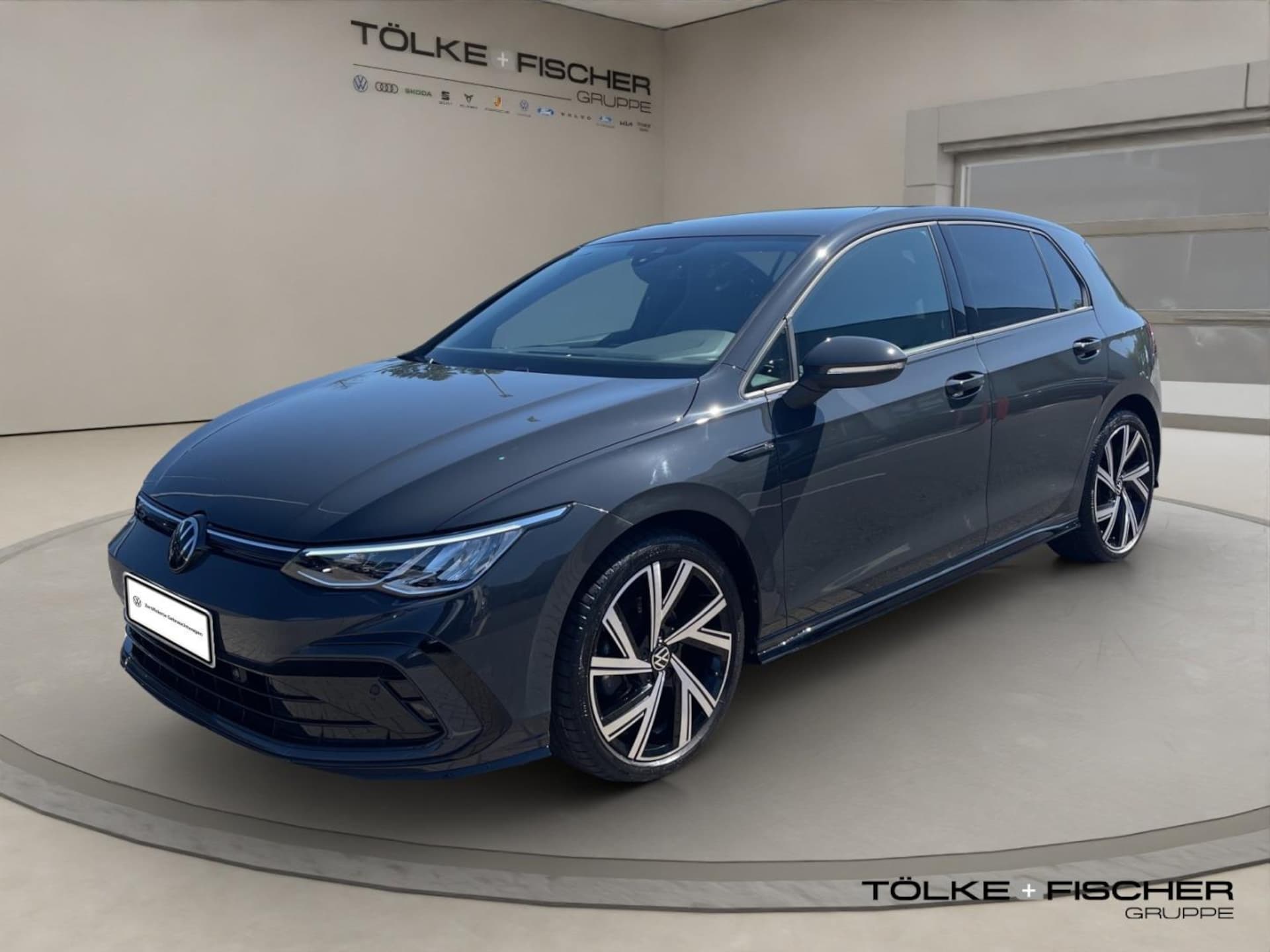 Volkswagen Golf R-Line
