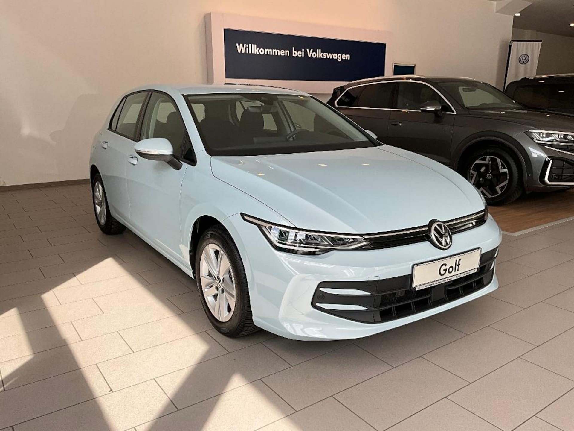 Volkswagen Golf Life