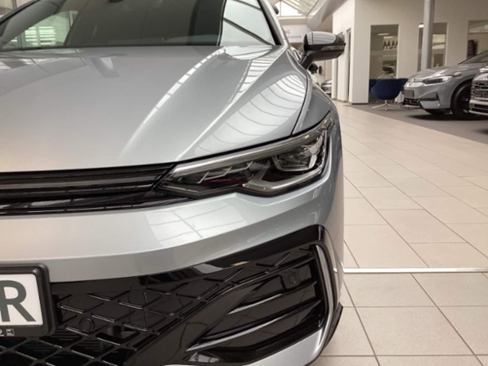 Volkswagen Golf Variant – Bild 5