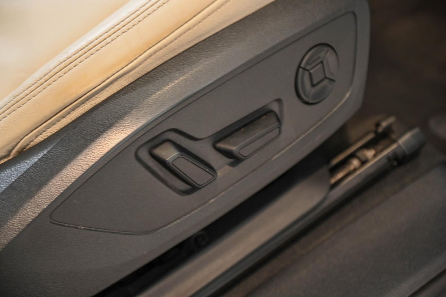 Image about Audi Q3 35 TFSI S tronic