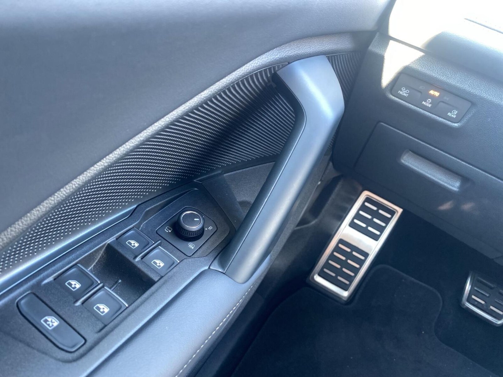 Volkswagen Tiguan – Bild 17