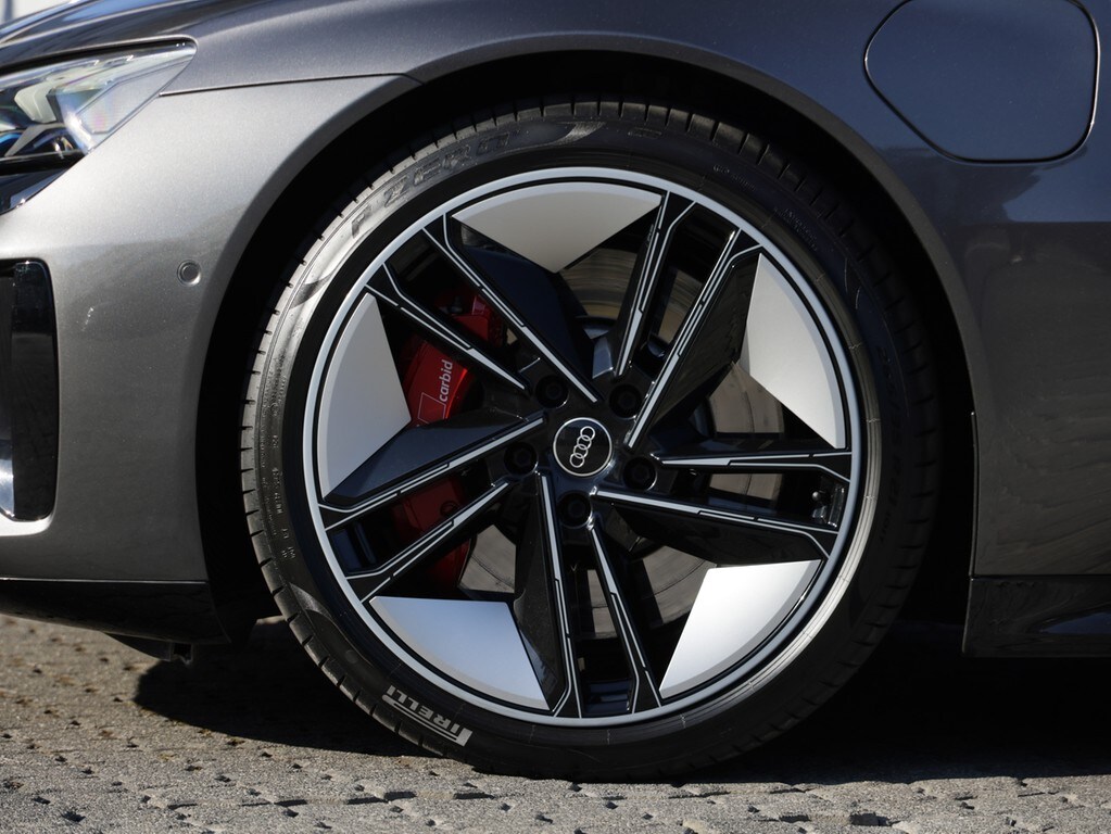 Image about Audi RS e-tron GT e-tron quattro