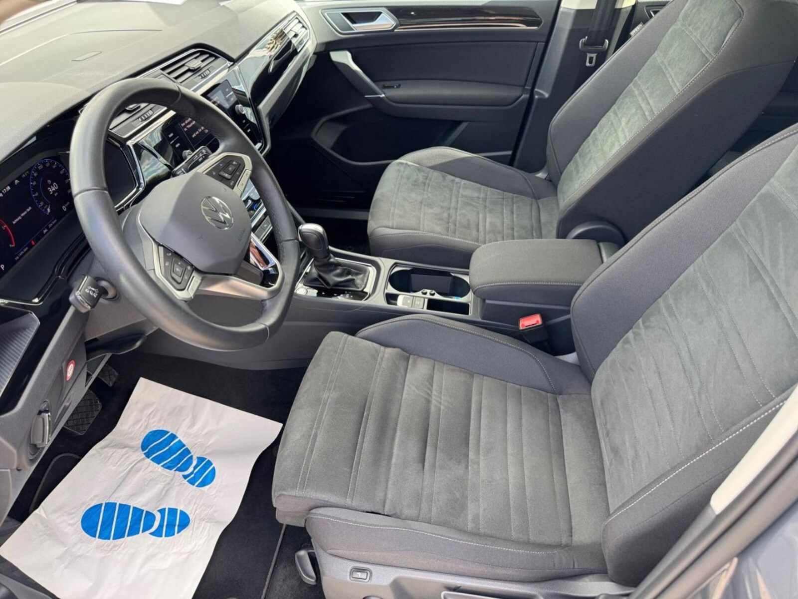 Volkswagen Touran – Bild 6