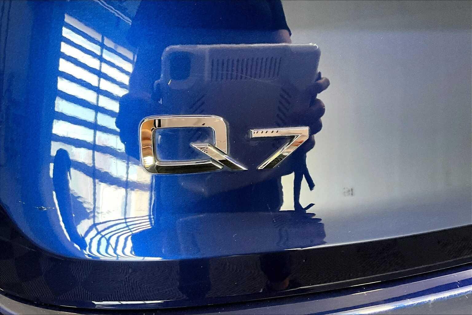 2022 Audi Q7 Premium Plus - Photo 10