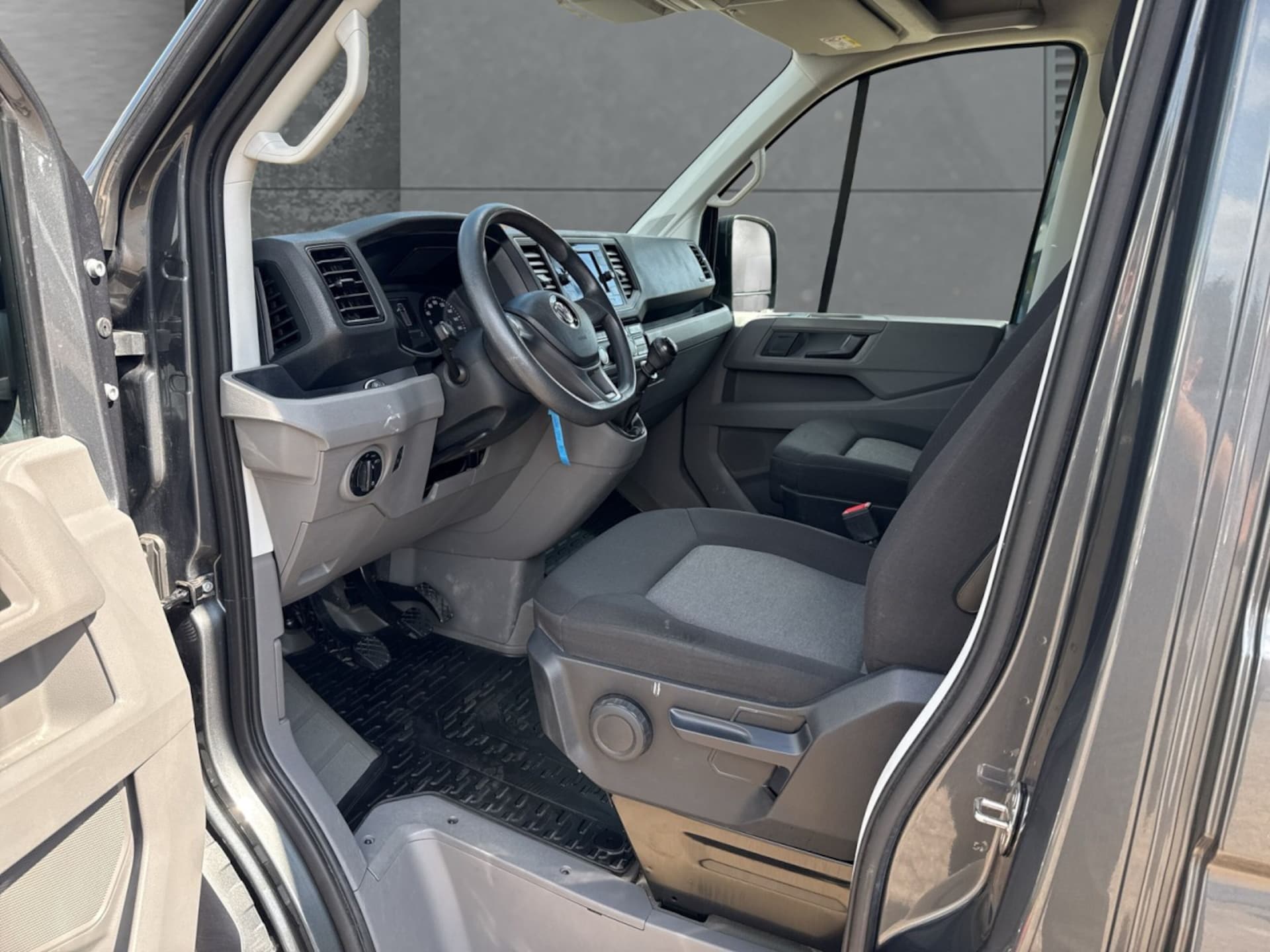 Volkswagen Crafter Kasten mittlerer Radstand