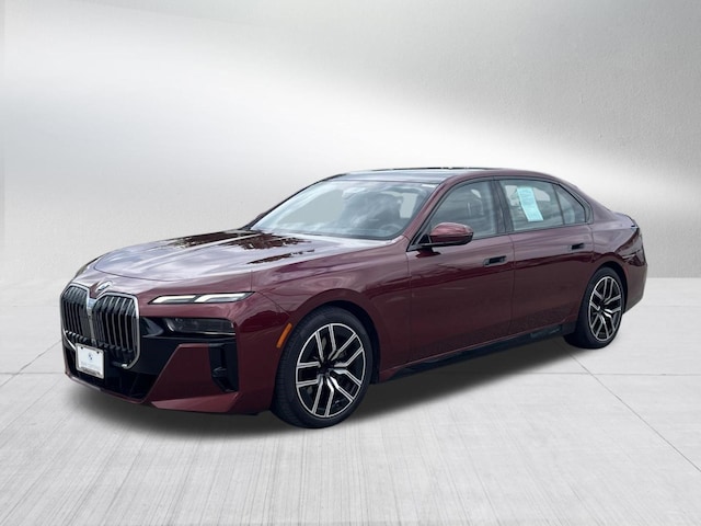 2023 BMW 760