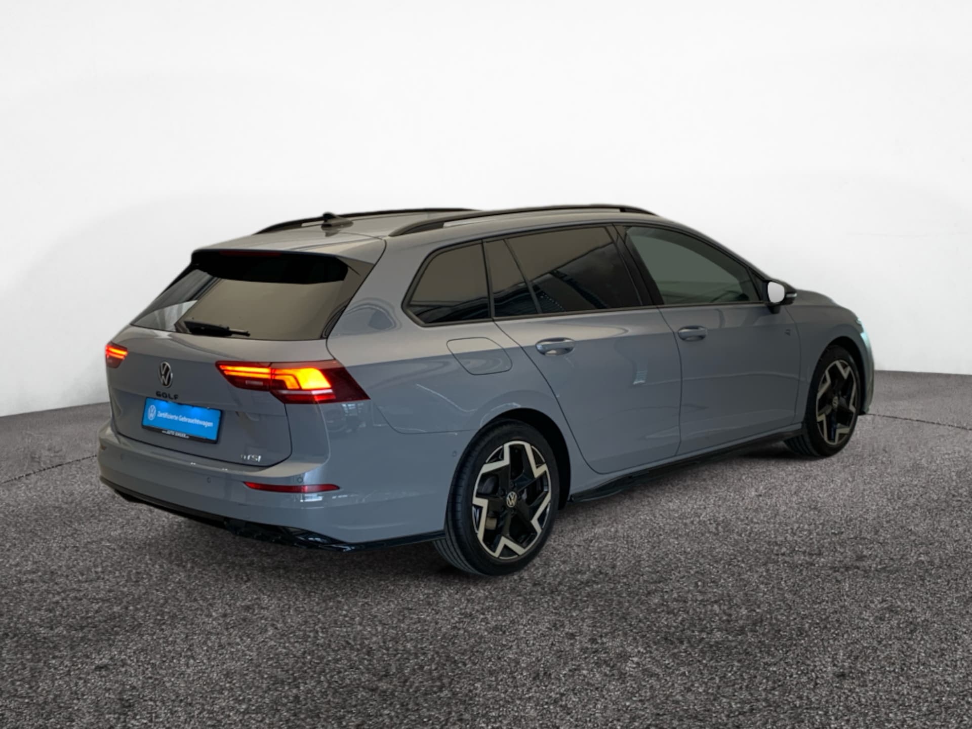 Volkswagen Golf Variant R-Line