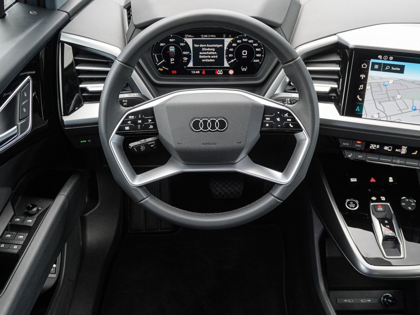 Bild über Audi Q4 Sportback e-tron 45 e-tron - für weitere Informationen kontaktieren Sie den Audi Partner