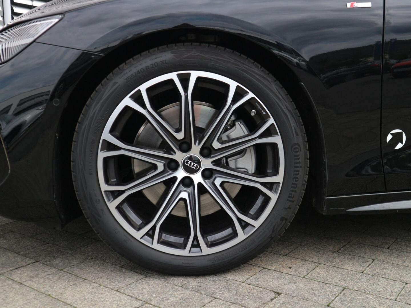 Bild über Audi A6 Avant TDI quattro 150 kW S tronic - für weitere Informationen kontaktieren Sie den Audi Partner