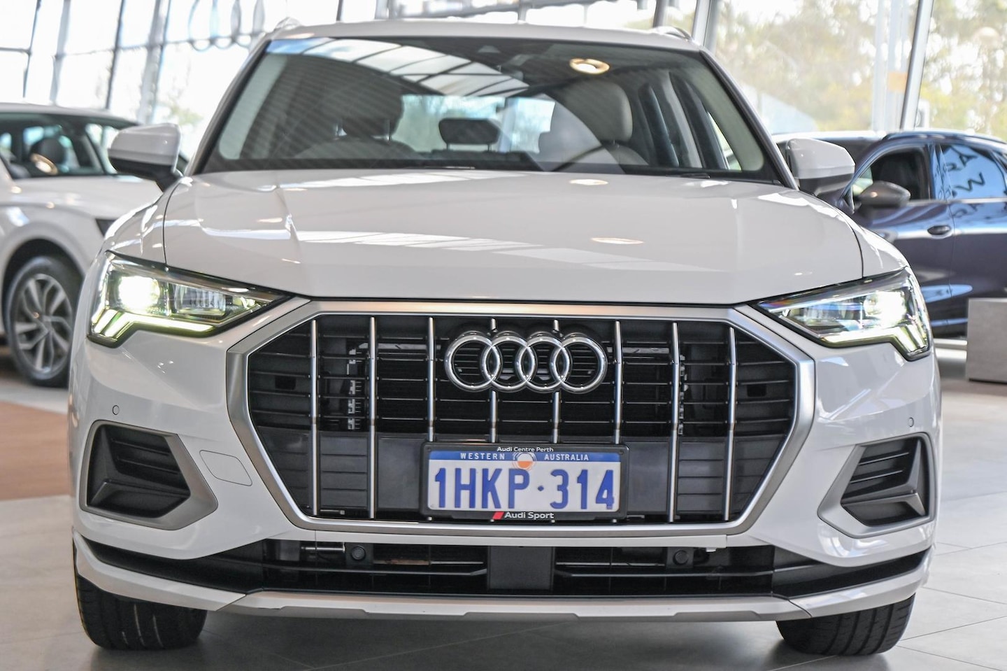 Image about Audi Q3 35 TFSI S tronic