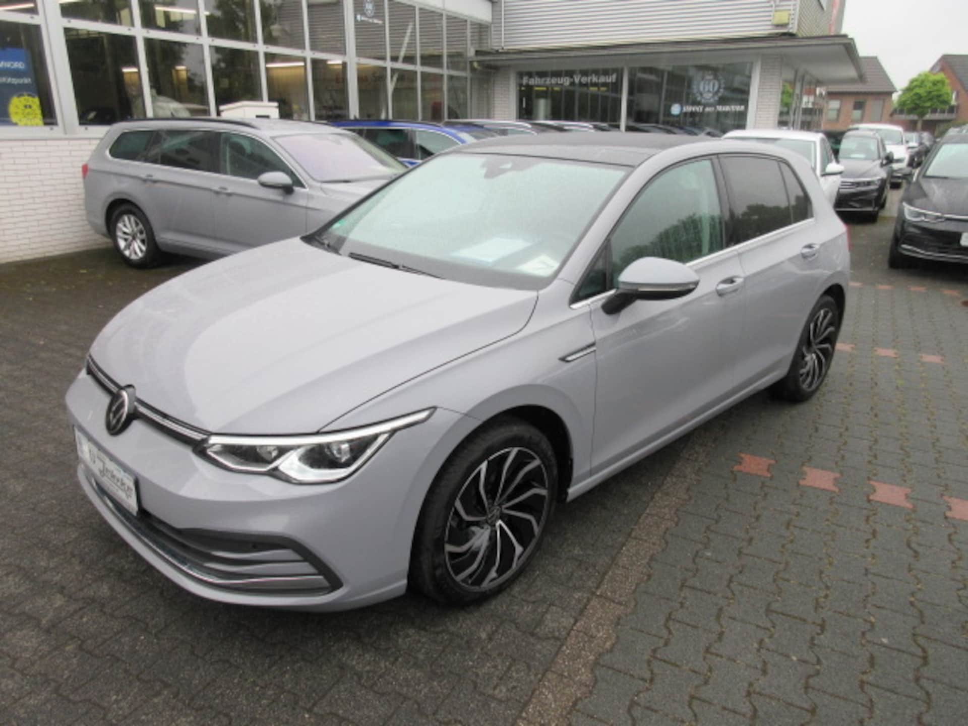 Volkswagen Golf Style