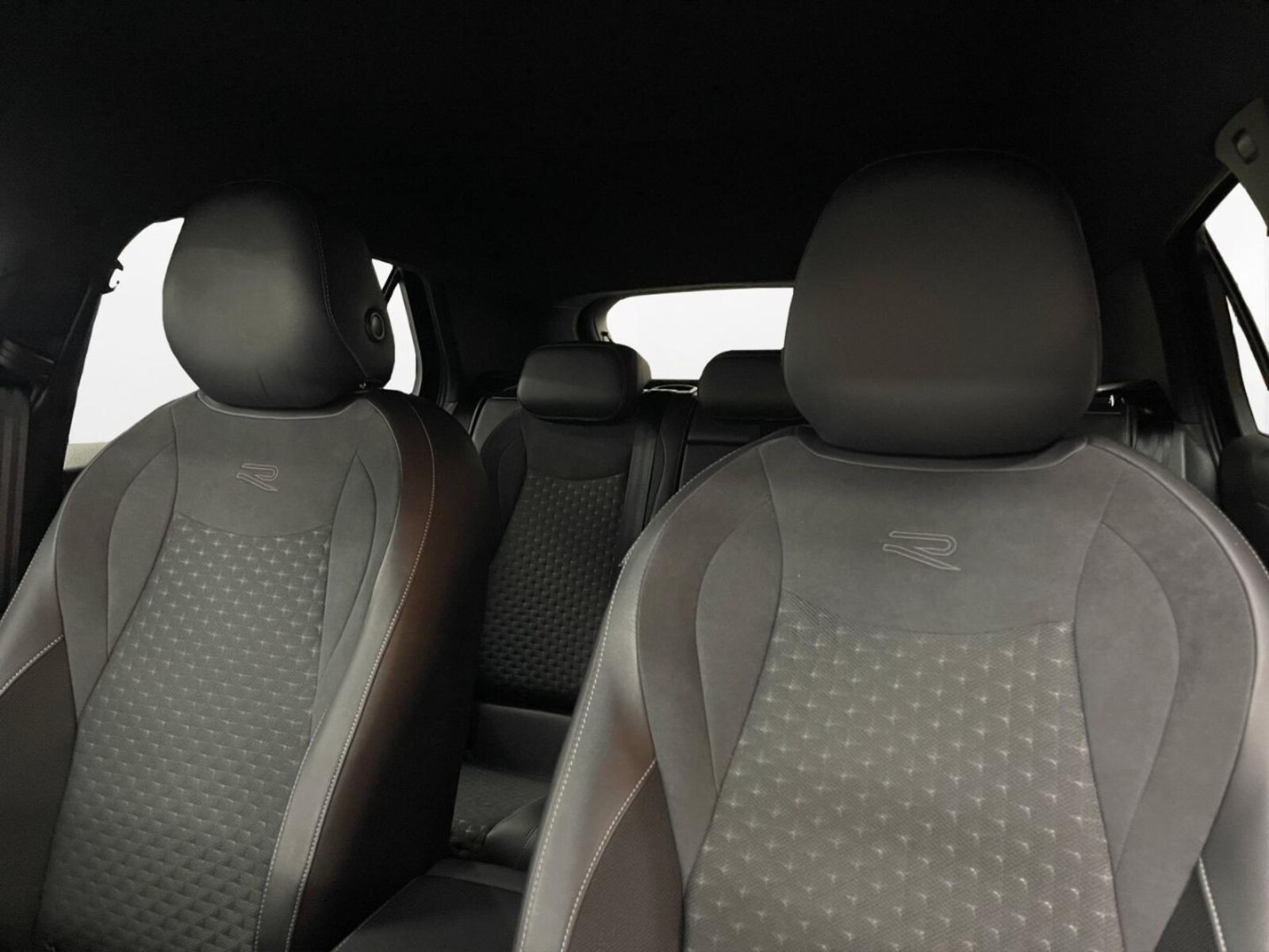 Volkswagen T-Roc – Bild 9