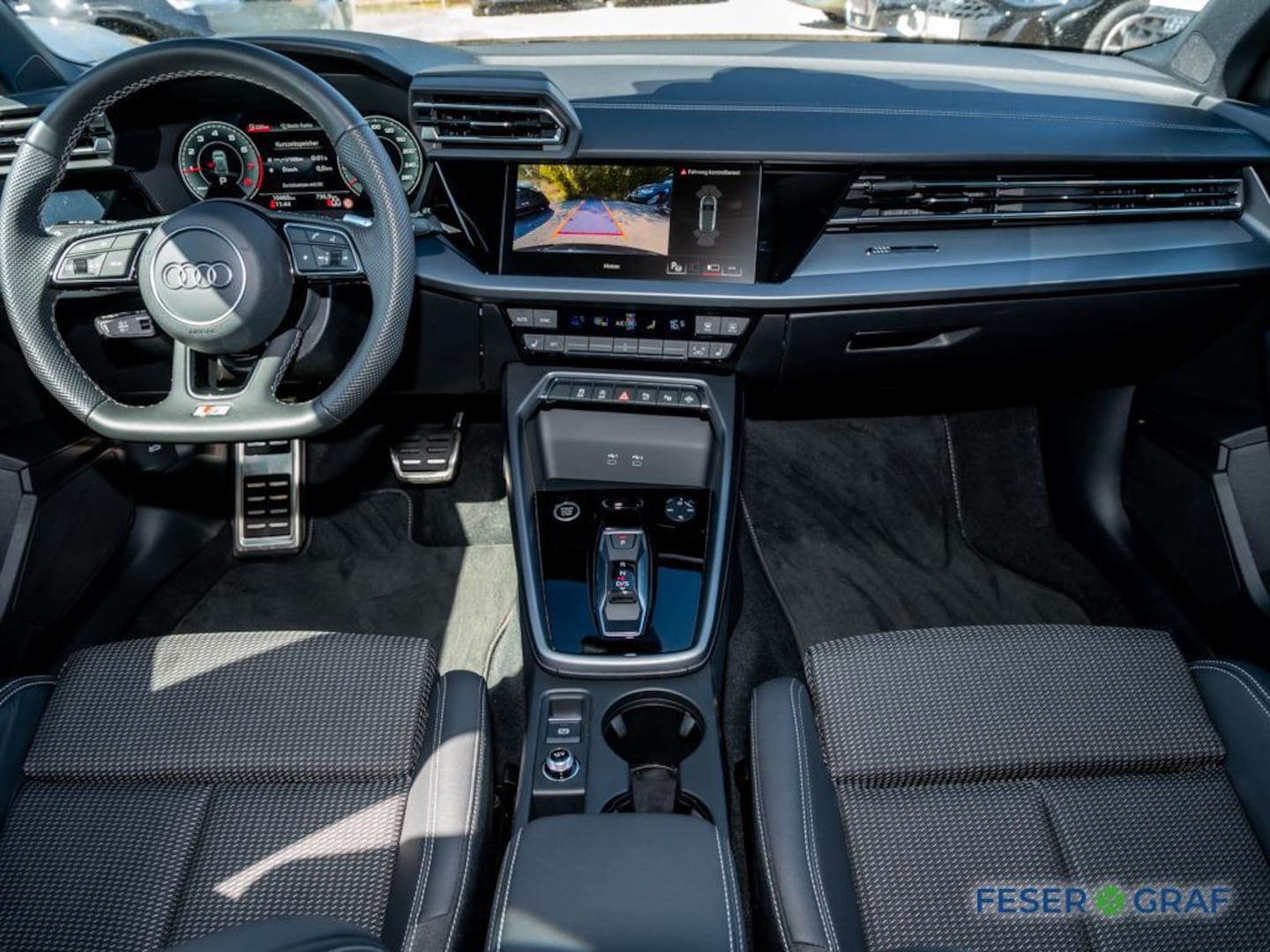 Bild über Audi A3 Sportback S line 35 TFSI S tronic - für weitere Informationen kontaktieren Sie den Audi Partner
