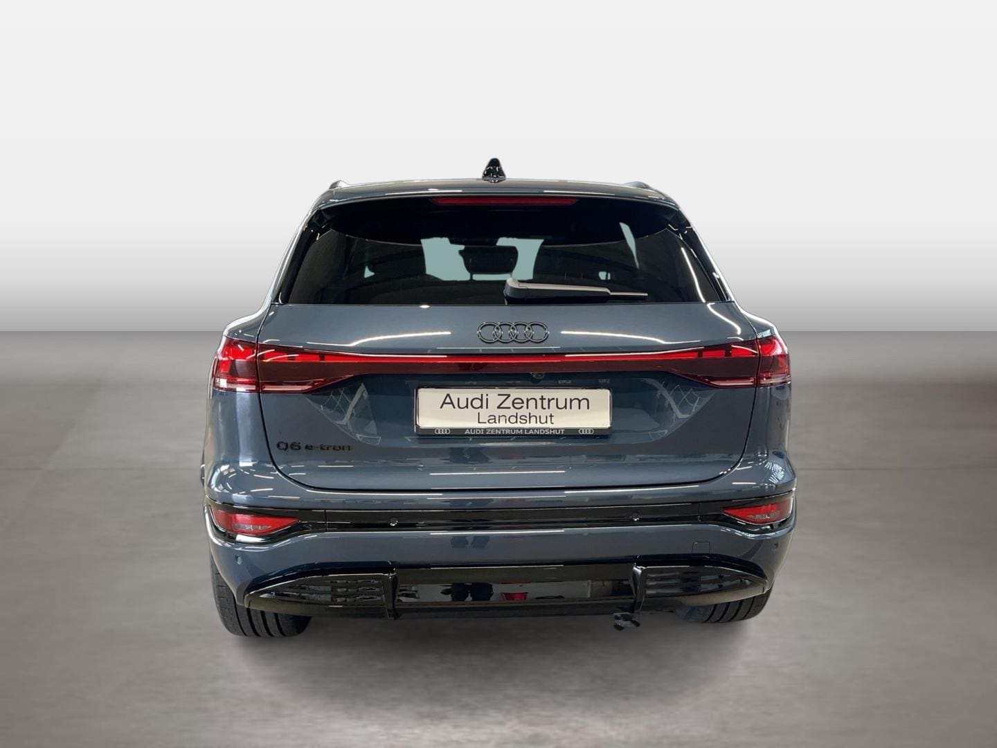 Bild über Audi Q6 SUV e-tron S line business e-tron performance 225 kW - für weitere Informationen kontaktieren Sie den Audi Partner