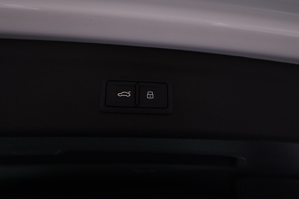 Bild som visar&nbsp;Audi Q3&nbsp;Q3 35 TFSI Proline advanced 150 hk S tronic - för mer information kontakta din Audi Partner