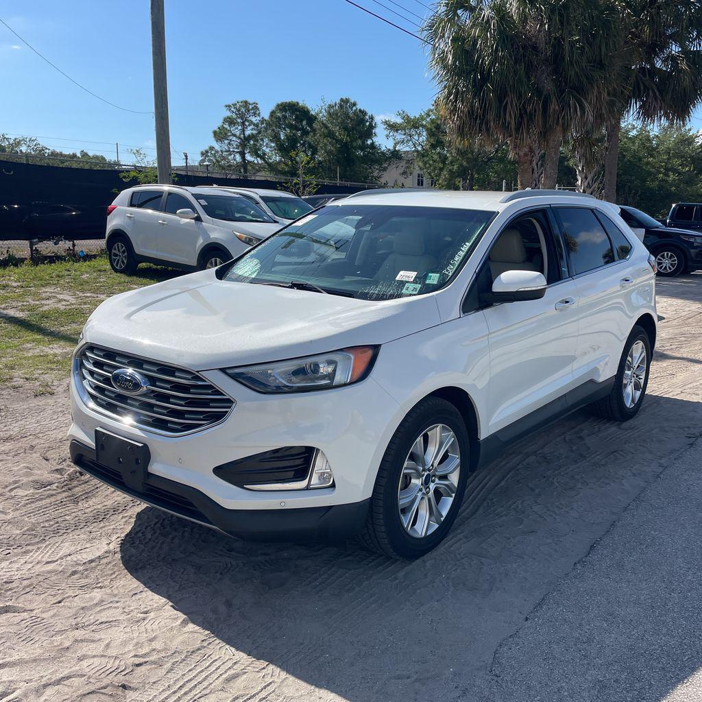 2020 Ford Edge Titanium's photo