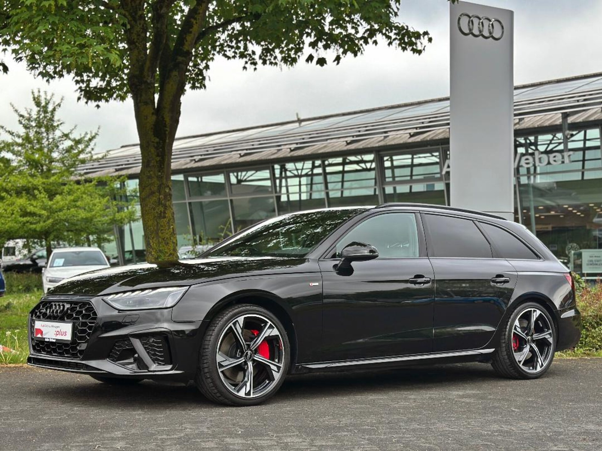 Audi A4 Avant S line