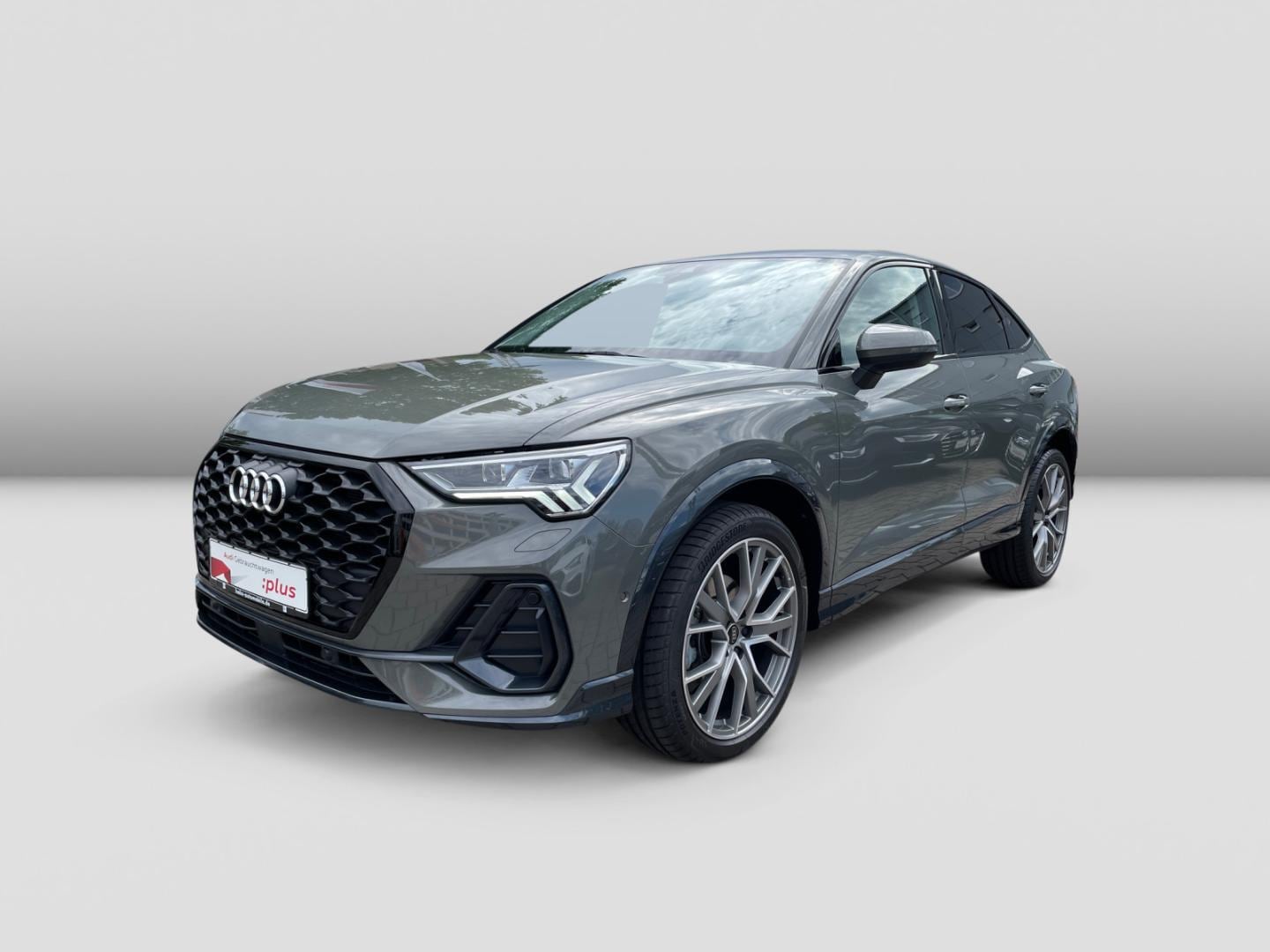 Bild über Audi Q3 Sportback TDI 110 kW S tronic - für weitere Informationen kontaktieren Sie den Audi Partner