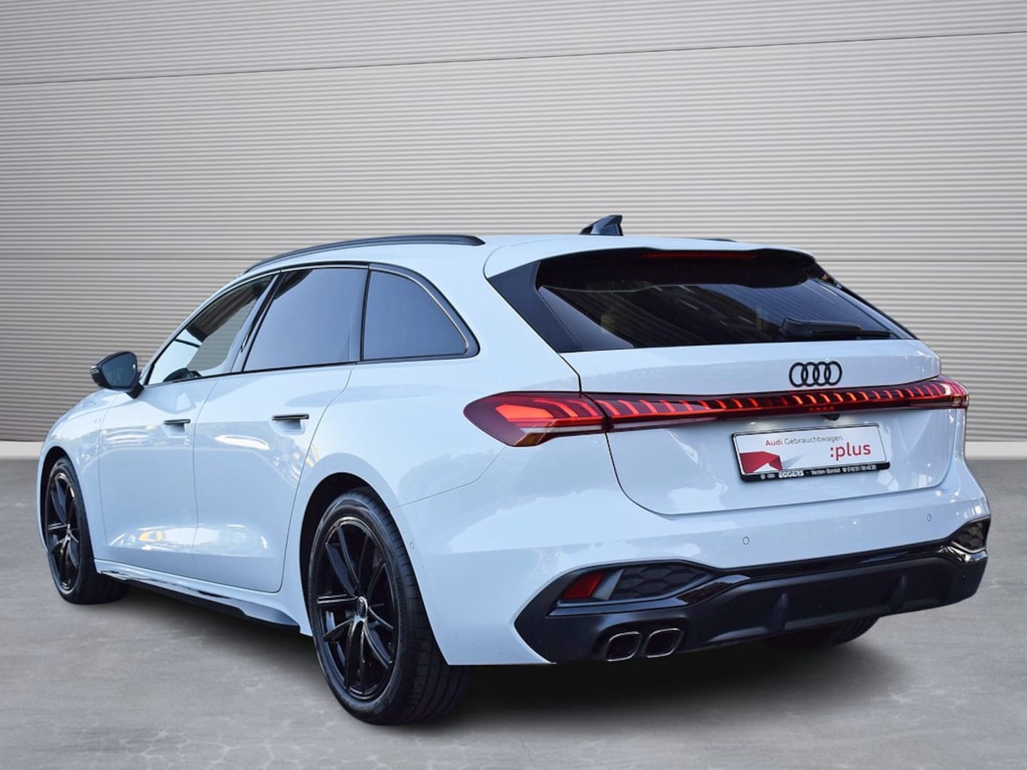 Bild über Audi A5 Avant TDI 150 kW S tronic - für weitere Informationen kontaktieren Sie den Audi Partner