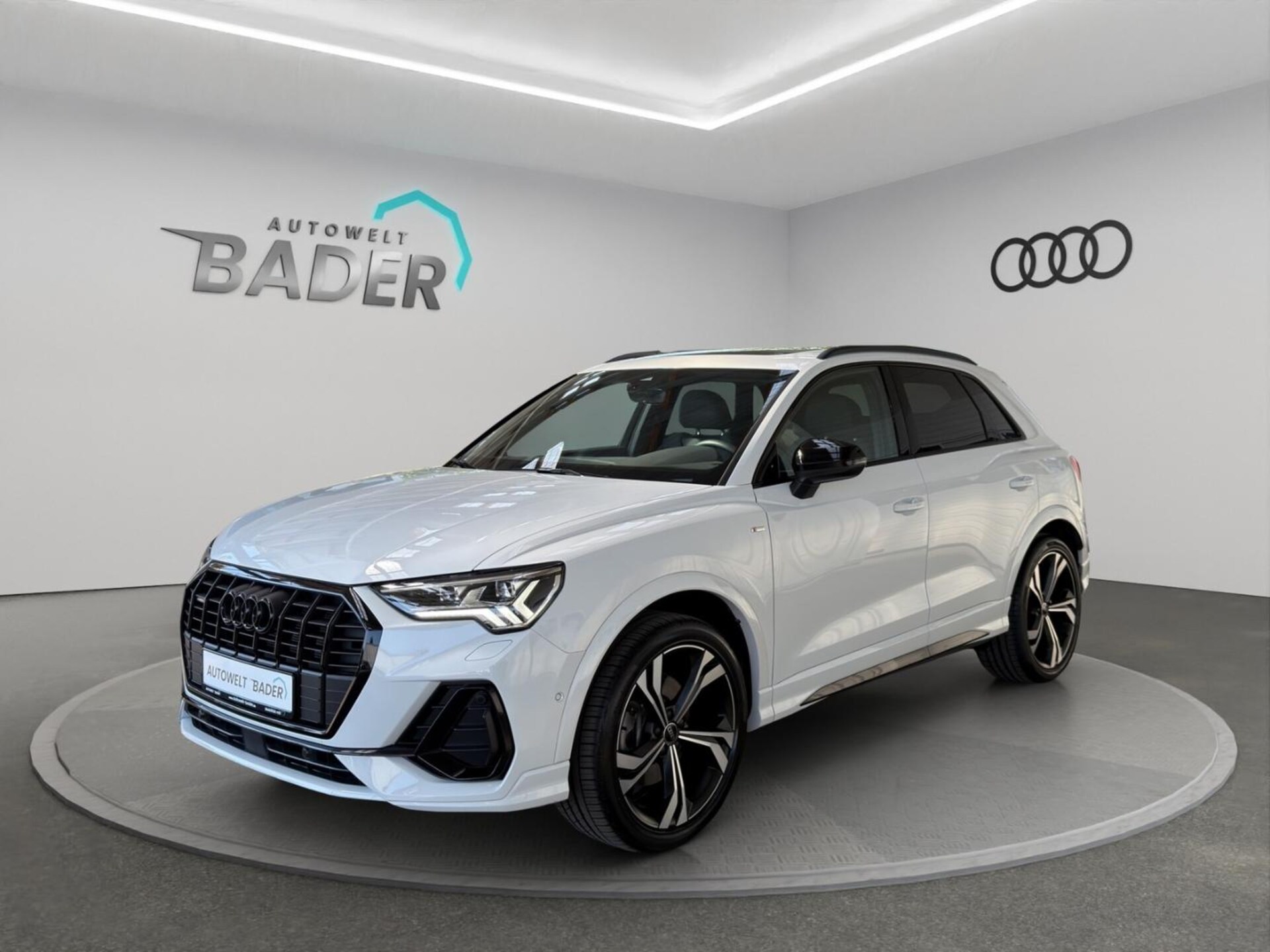 Audi Q3 SUV S line