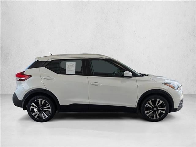 2020 Nissan Kicks