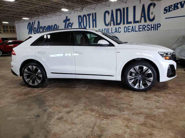 2025 Audi Q8
