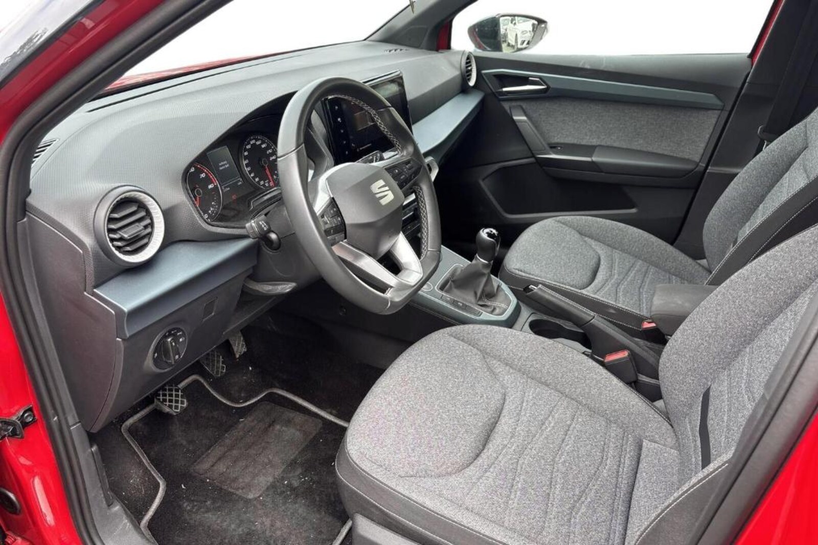 SEAT Arona – Bild 9