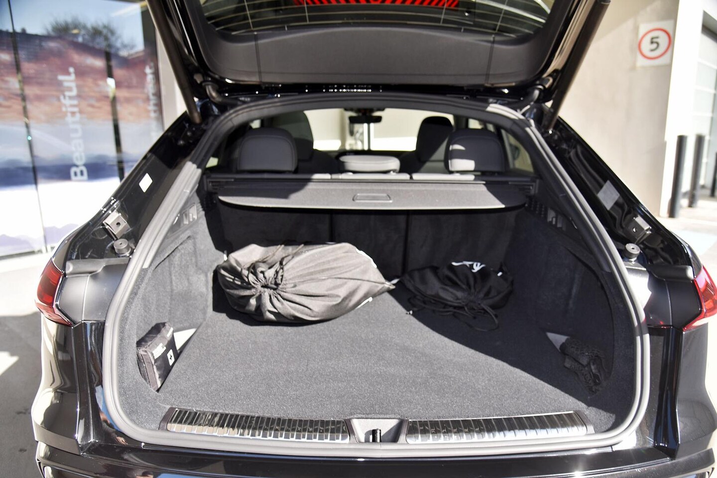 Image about Audi Q5 Sportback e-hybrid quattro S tronic