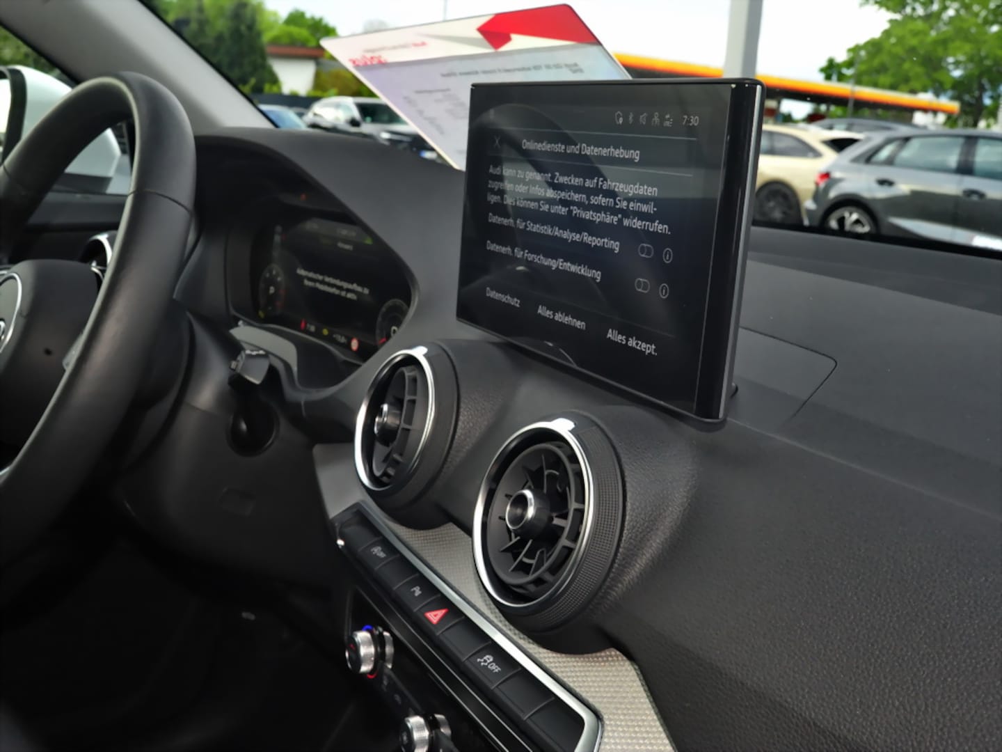 Bild über Audi Q2 advanced 35 TDI S tronic - für weitere Informationen kontaktieren Sie den Audi Partner