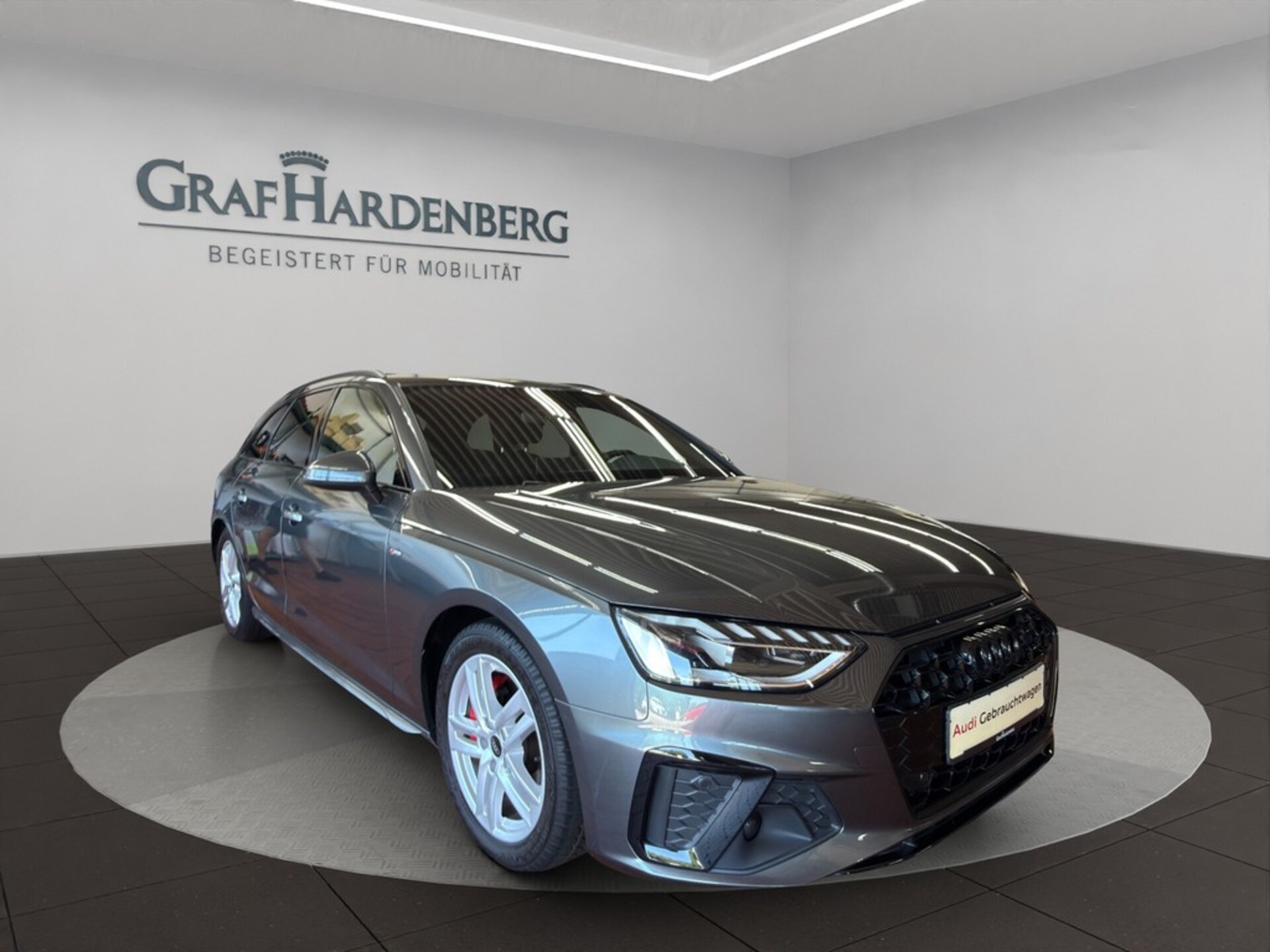 Audi A4 Avant S line
