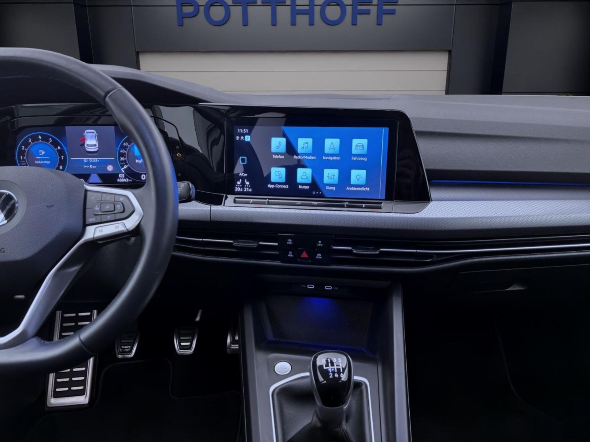 Volkswagen Golf Active