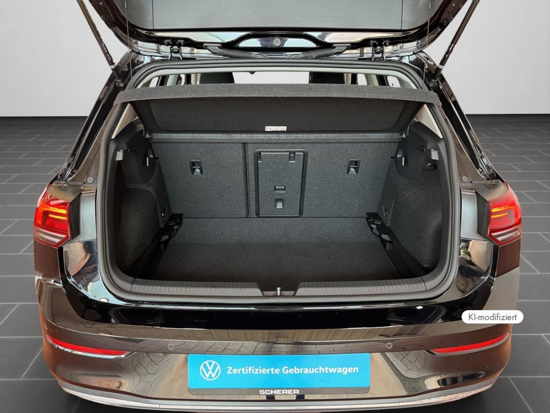 Volkswagen Golf Style