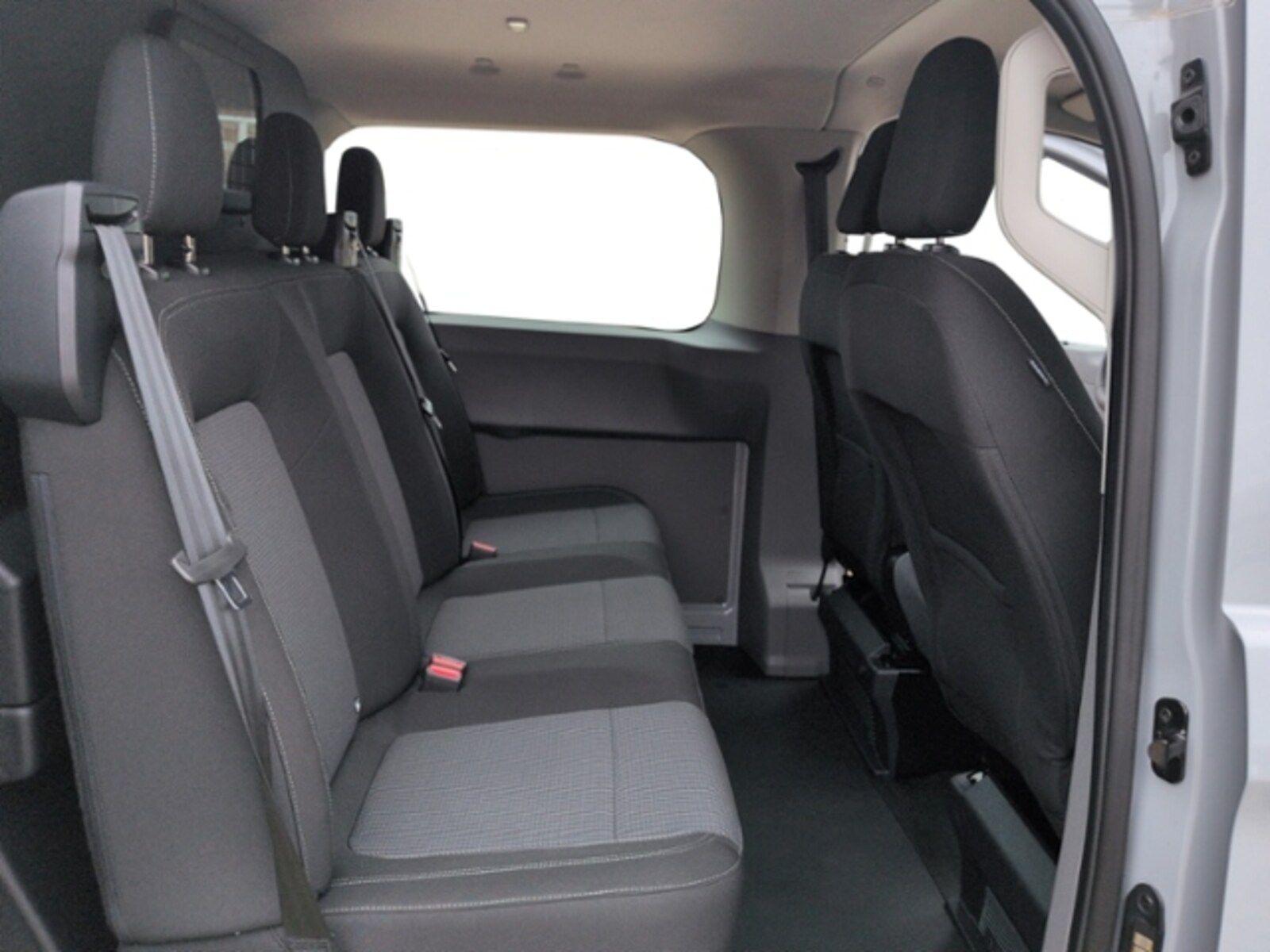 Volkswagen Transporter Kasten kurzer Radstand – Bild 18