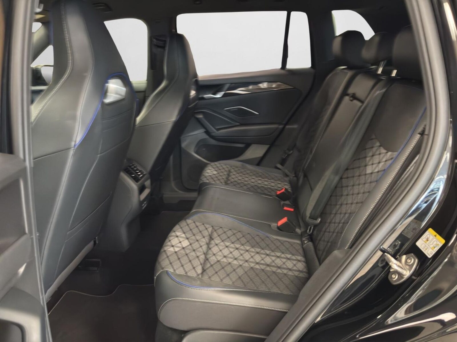 Volkswagen Tiguan – Bild 14