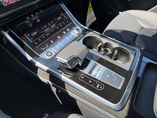 2025 Audi Q7 Premium Plus - Photo 13