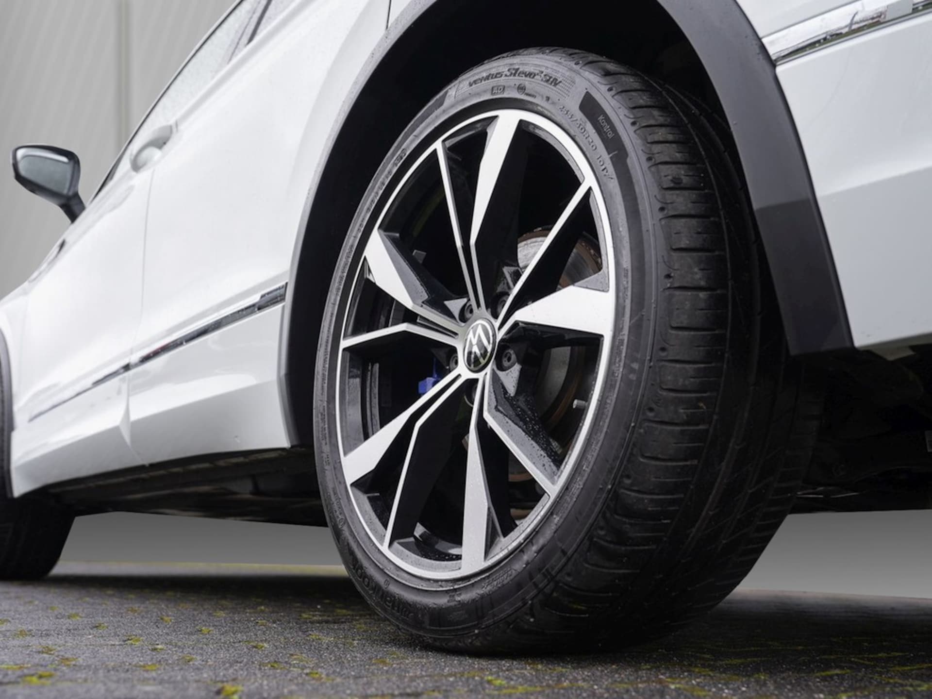 Volkswagen Tiguan R