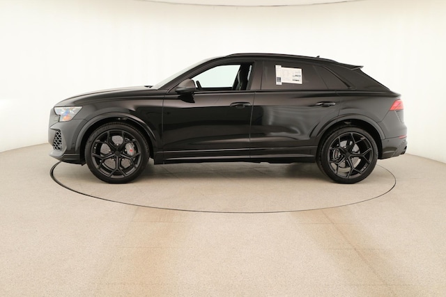 2026 Audi RS Q8 SUV performance