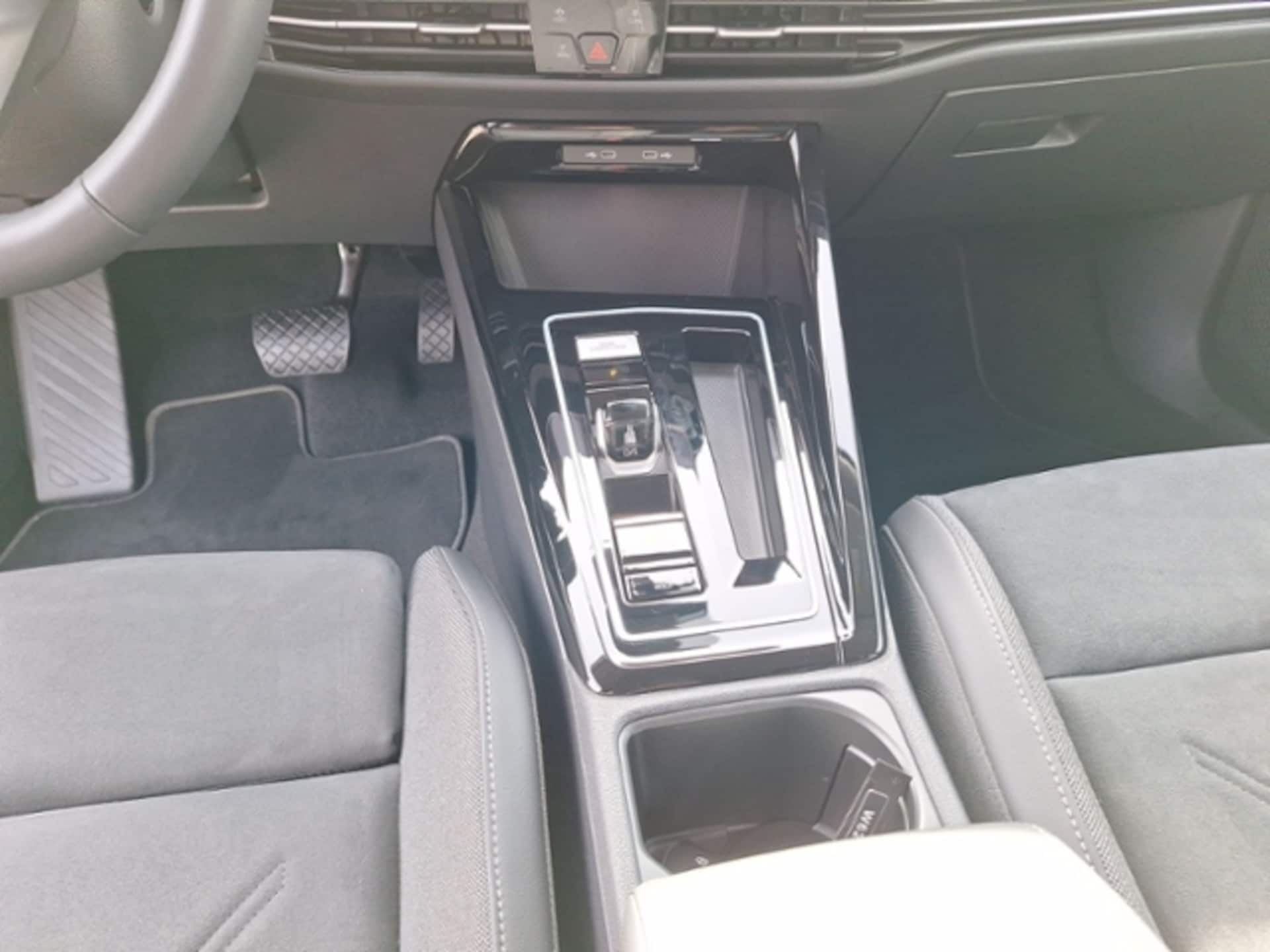 Volkswagen Golf Variant Style