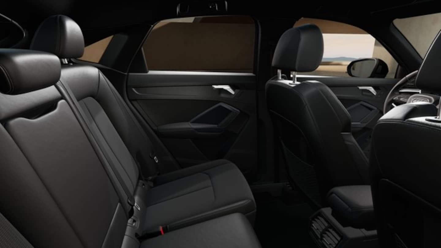Bild über Audi Q3 Sportback S line 35 TFSI S tronic - für weitere Informationen kontaktieren Sie den Audi Partner