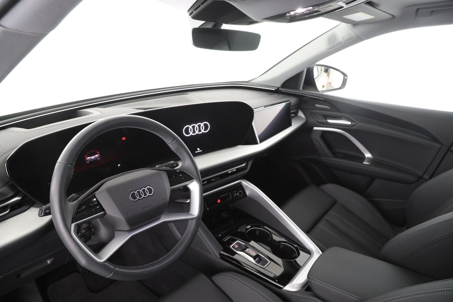 Bild über Audi Q5 SUV TFSI quattro 150 kW S tronic - für weitere Informationen kontaktieren Sie den Audi Partner