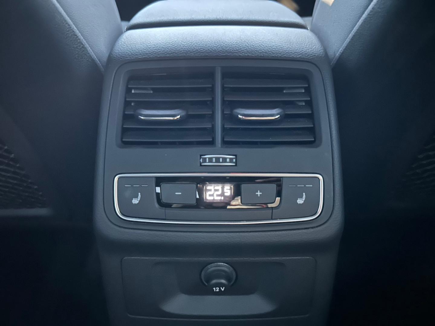 Audi A4 Sedan