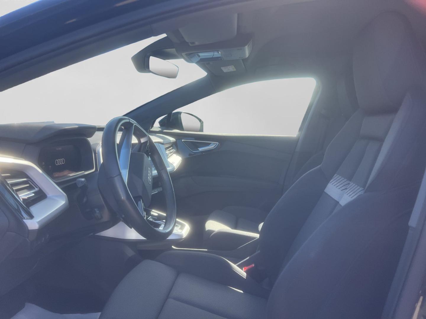 Image about Audi Q4 e-tron 40 e-tron