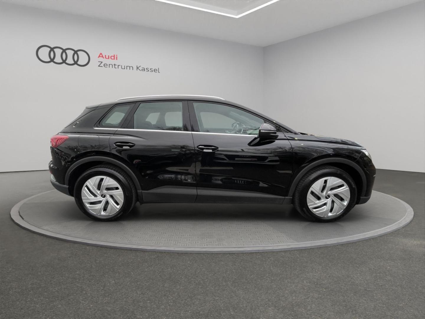 Image about Audi Q4 e-tron 40 e-tron