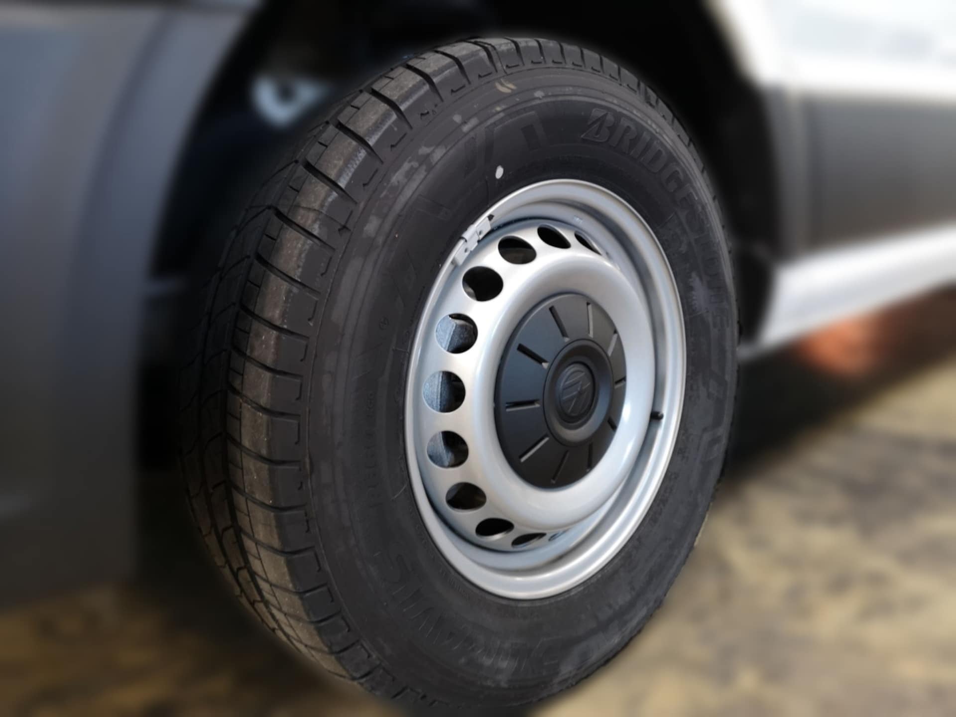 Volkswagen Crafter Kasten mittlerer Radstand
