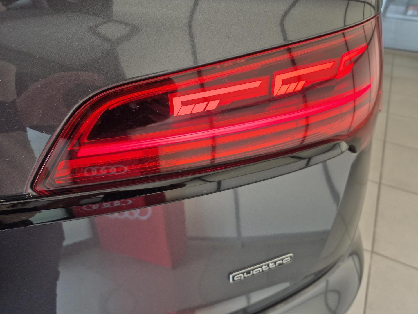 Image about Audi Q5 Sportback S line 40 TDI quattro 150 kW (204 ch) S tronic