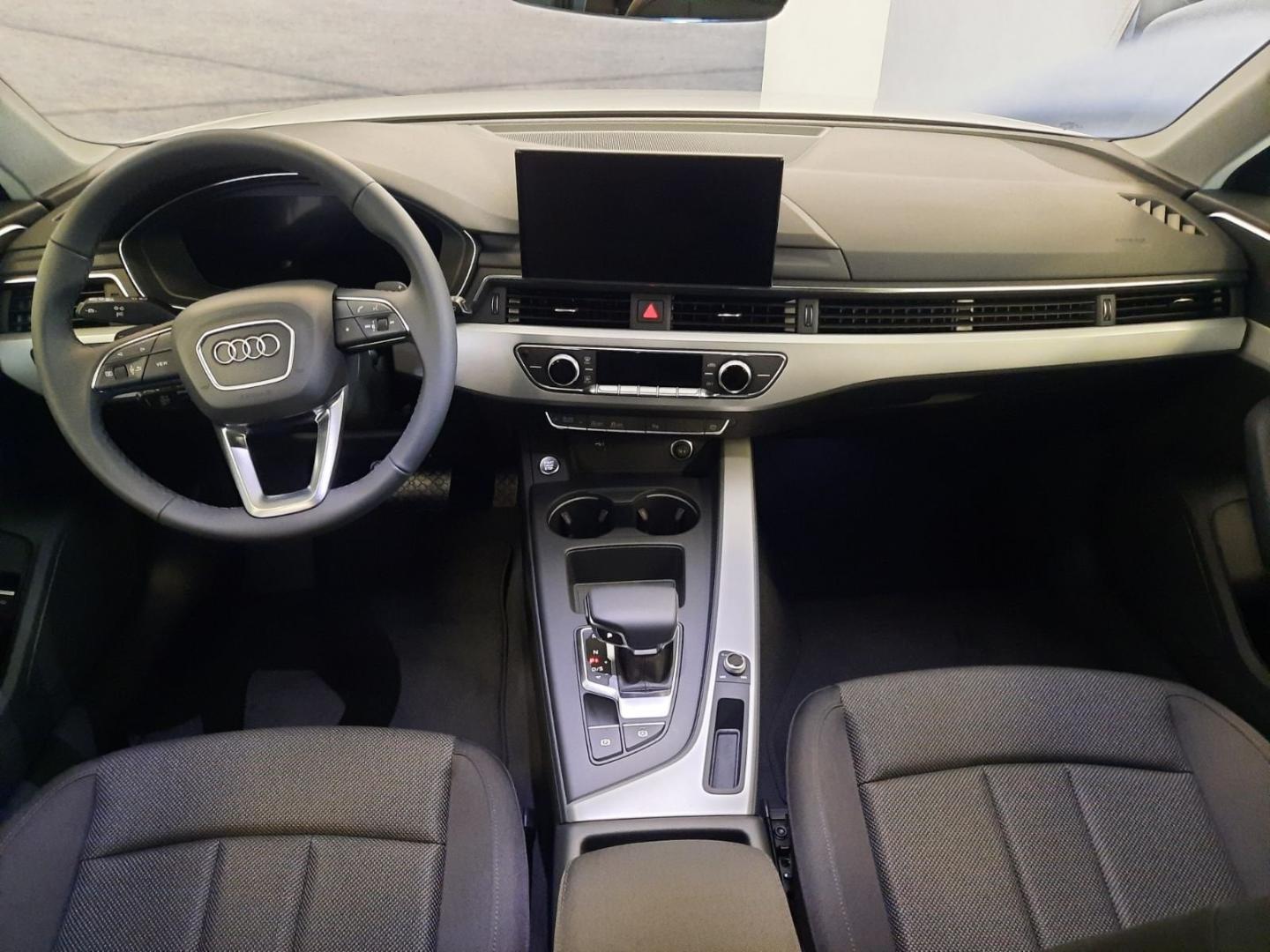 Immagine di Audi A4 Avant Business 30 TDI 100 kW (136 CV) S tronic - Vista: for more details contact your dealer
