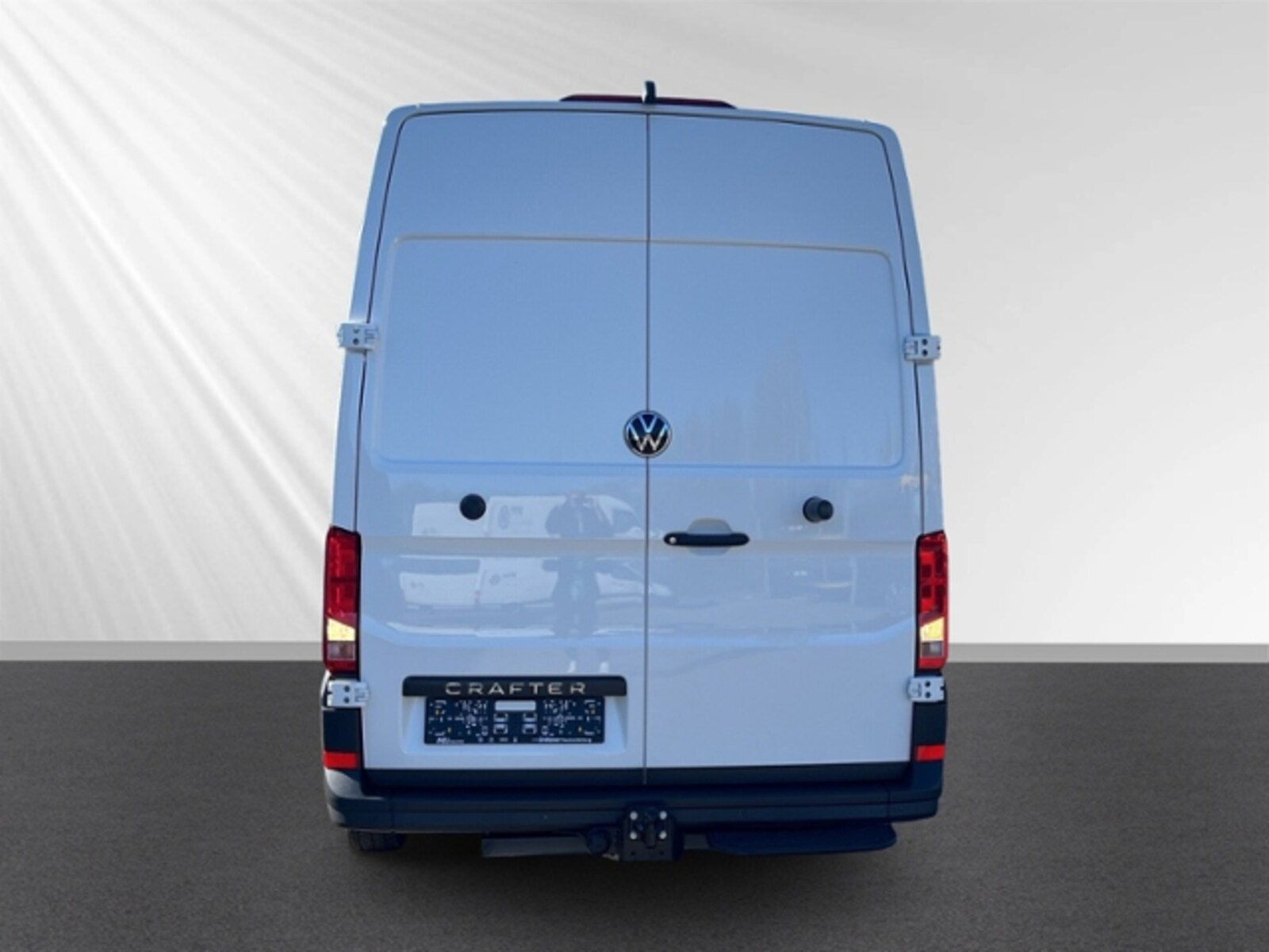 Volkswagen Crafter Kasten mittlerer Radstand – Bild 3