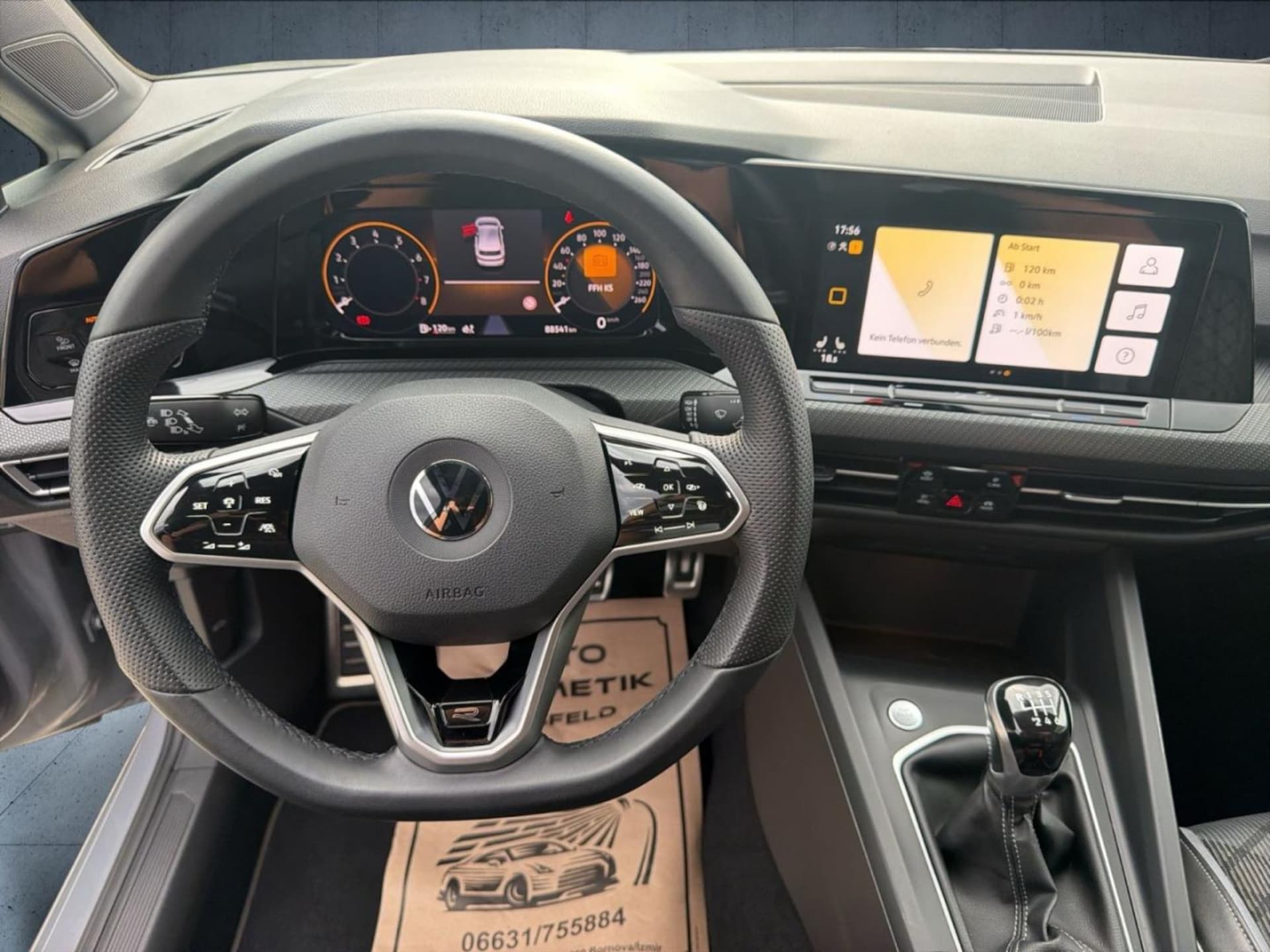 Volkswagen Golf R-Line